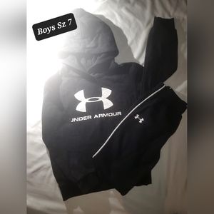 Under Armour matching outfit